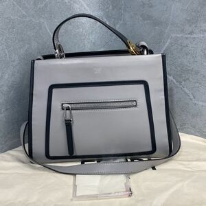 Fendi Women Pre-Loved Bag Very Good Condition